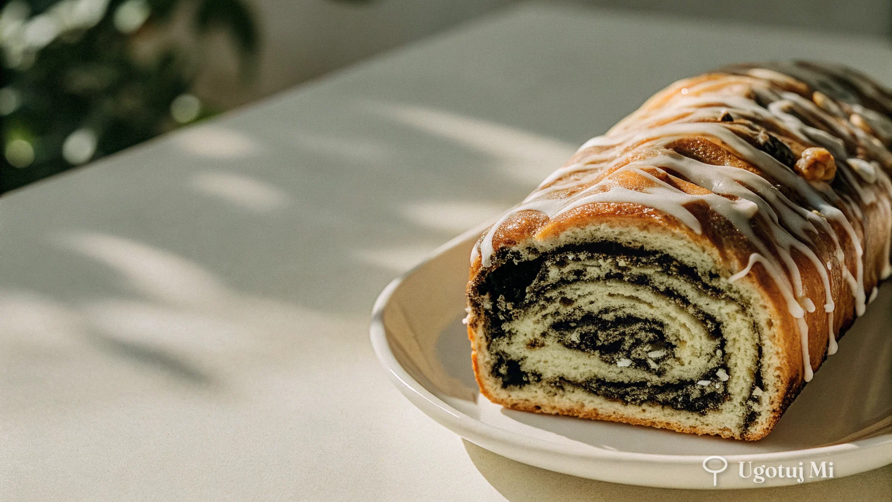 Makowiec drożdżowy – miękki i aromatyczny