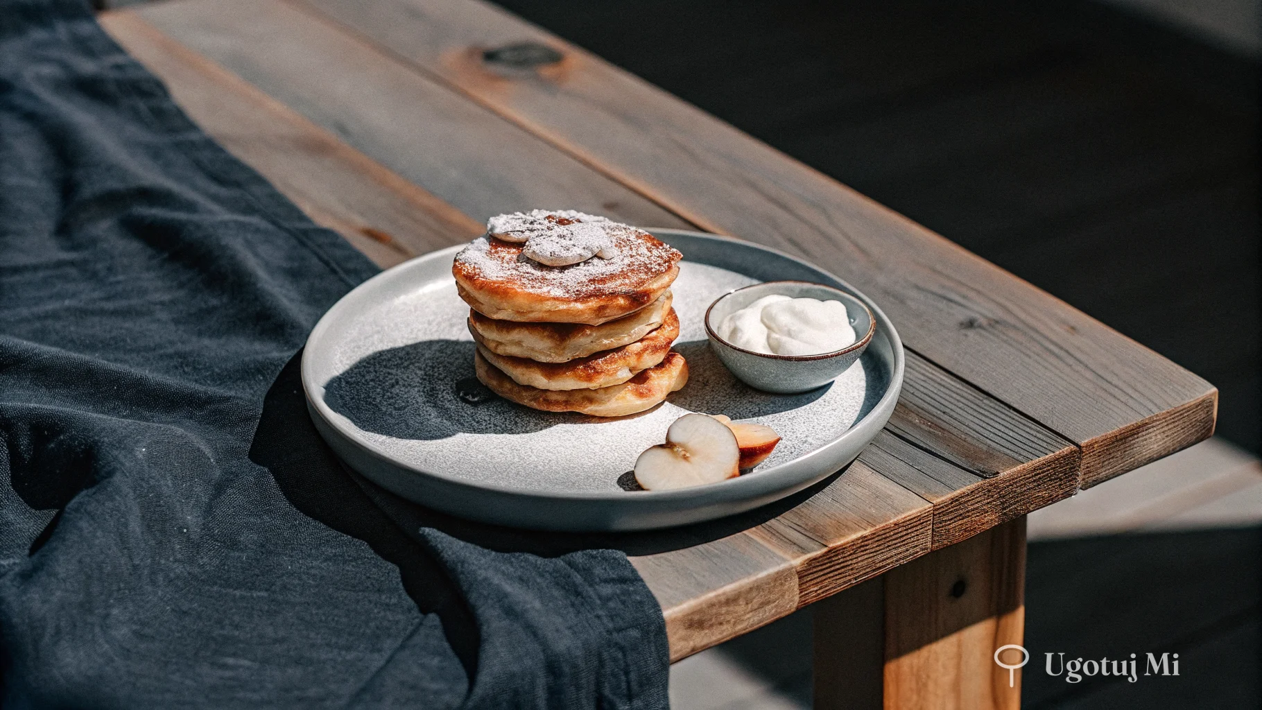 Racuchy z jabłkami – puszyste i złociste