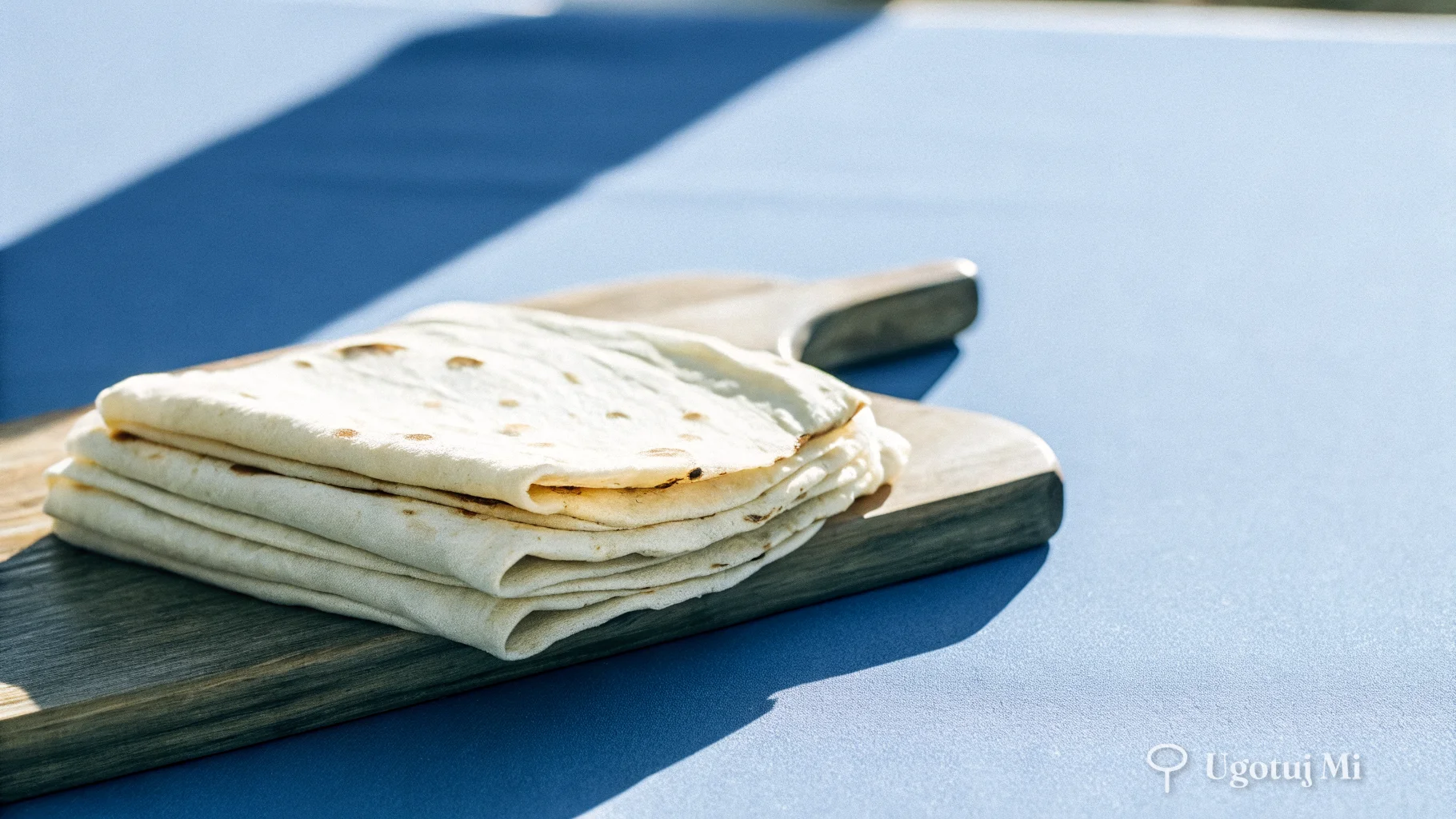 Tortilla pszenna domowa – miękka i elastyczna
